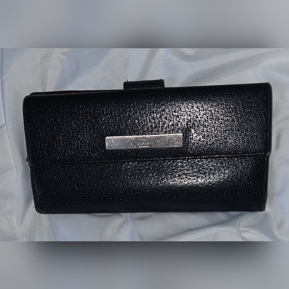 GUCCI Elegant Black Women's Clutch